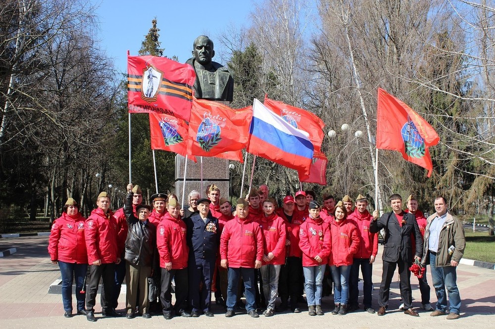 Знамя Победы встретили в Белгороде