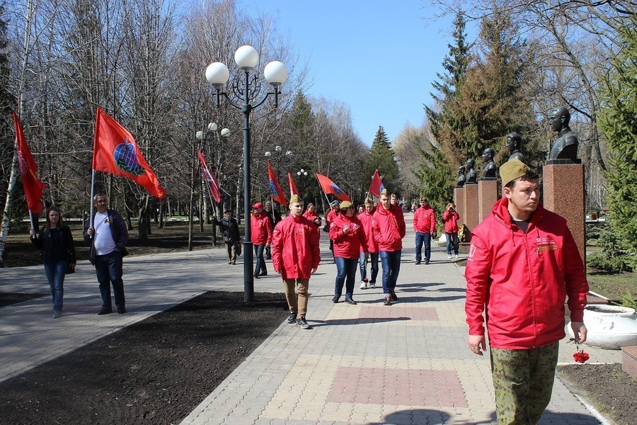 Знамя Победы встретили в Белгороде