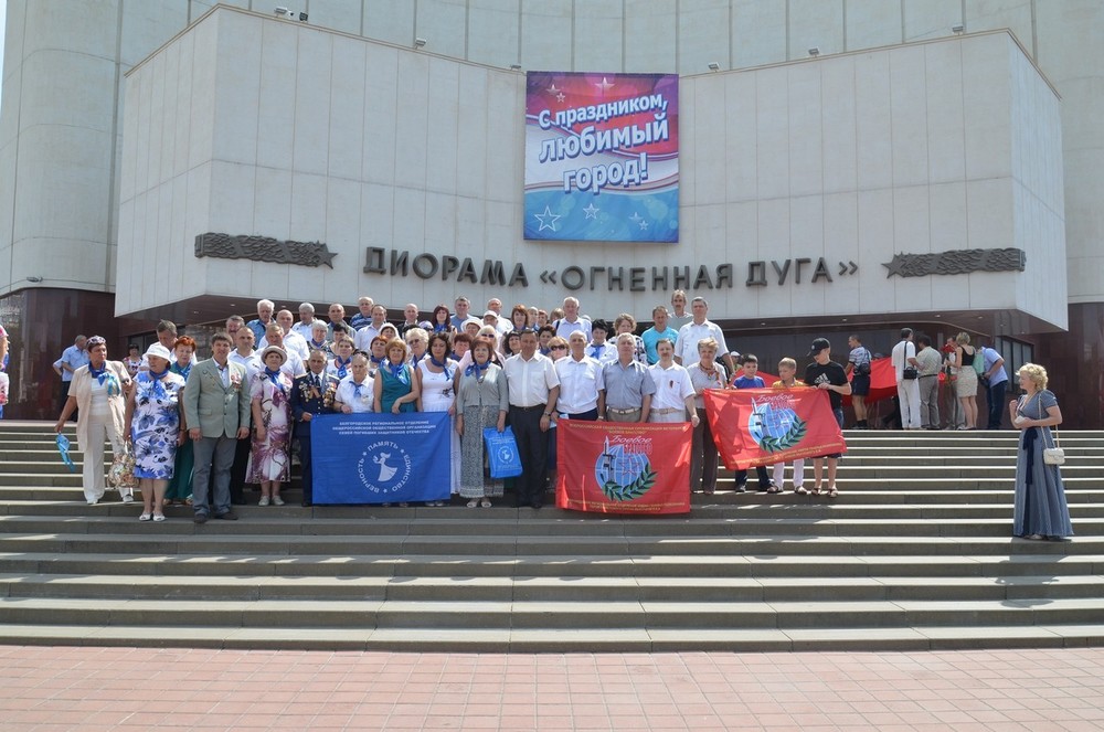 Открытие памятника, погибших в локальных воинах