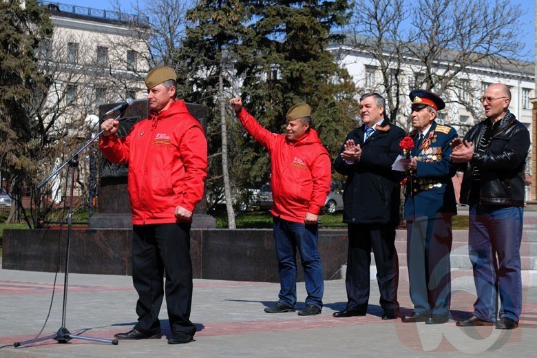 Знамя Победы встретили в Белгороде