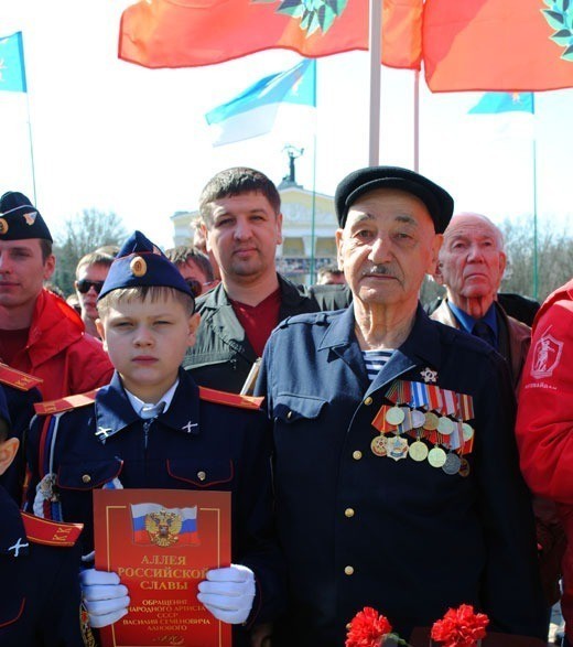 Знамя Победы встретили в Белгороде